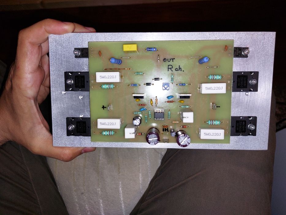 Kit amplificator audio 2x100W