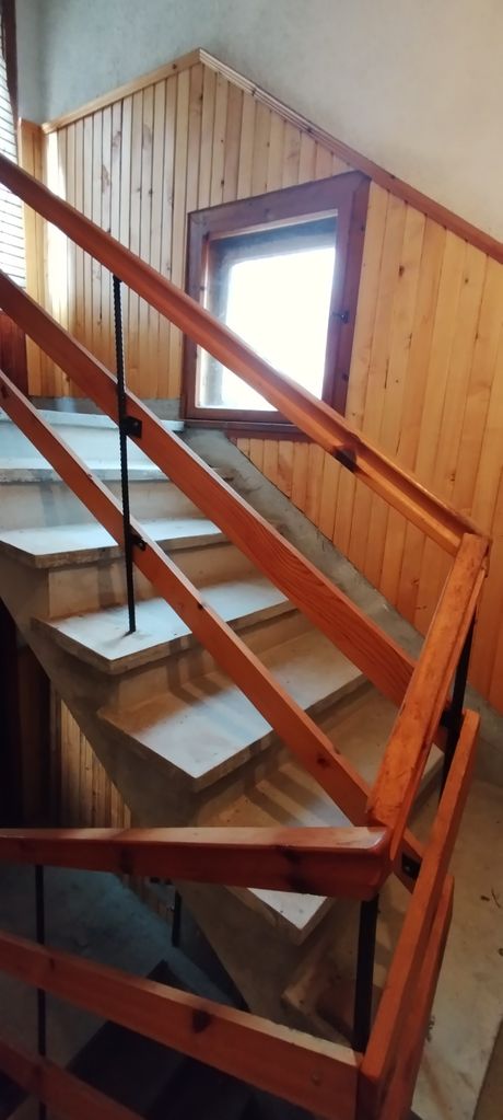 Продава се Къща в с. Дивотино, Област Перник - 180 кв.м за 556 €/кв.м - Снимка #3