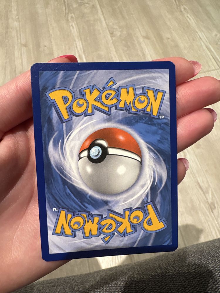 Рядка Pokemon карта