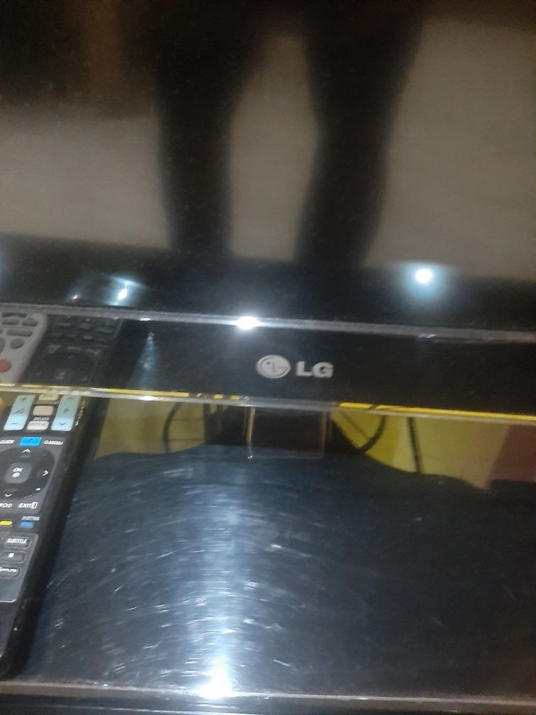 Телевизор LG 42LW4500 42 INCH/3D/LED
