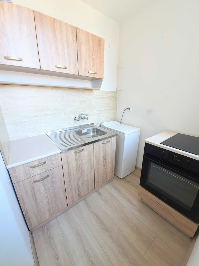 Дава се под наем Едностаен апартамент в София, Младост 2 - 39 кв.м за 382.5 € - Снимка #7