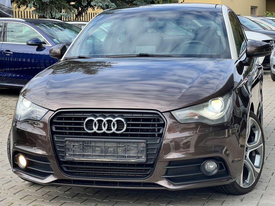 Audi A1 05.2012 | 1.6 TDI | Manual | Xenon | Keyless | Navigatie | Panorama |