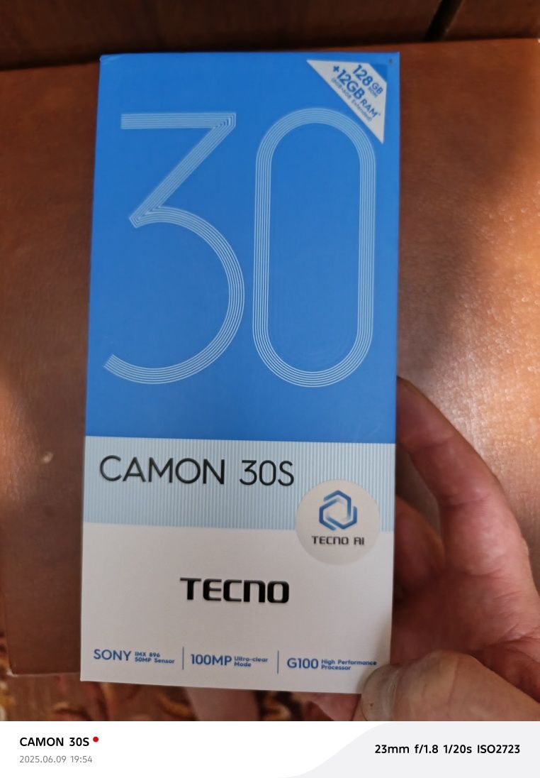 Срочно Продам новый TECNO CAMON  30 S