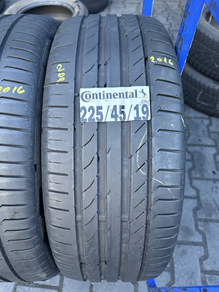 225/45/19 Continental