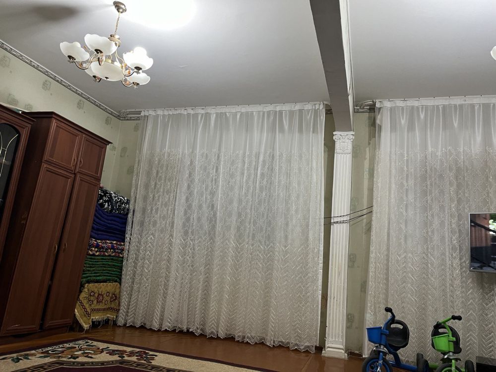 Продаётся квартира 4/3/4 массив Панельный