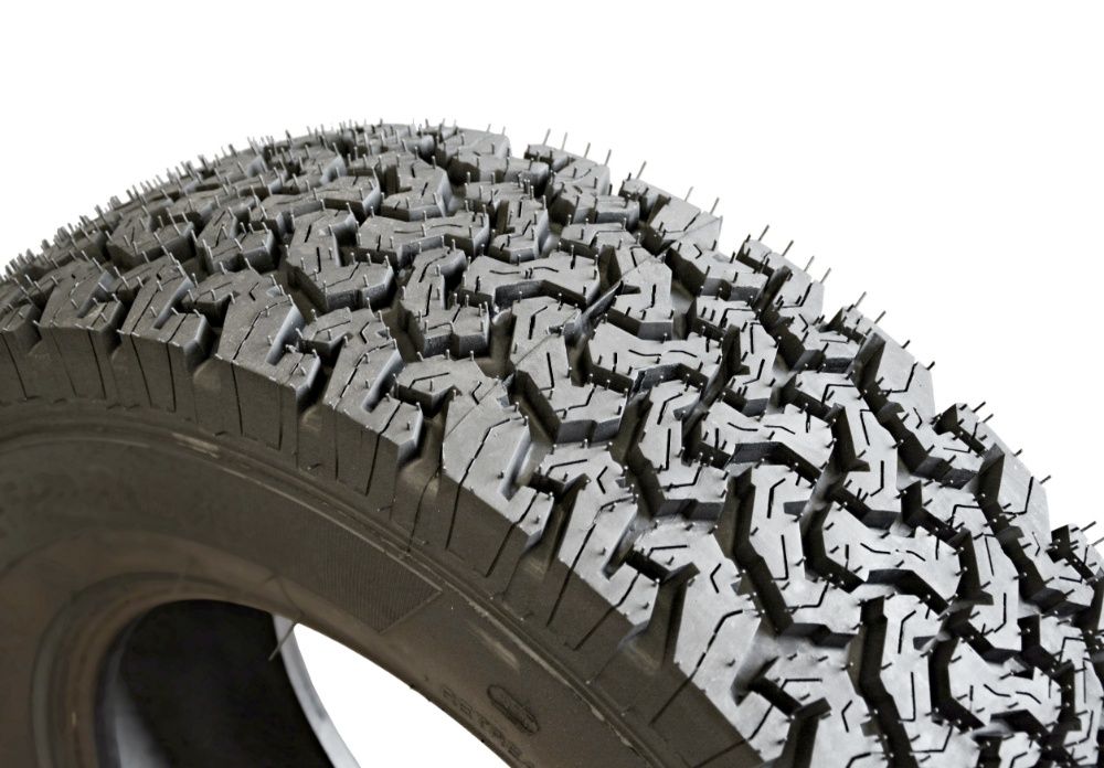 Anvelopa off-road resapata EQUIPE BF 235/75 R16 4x4 M+S