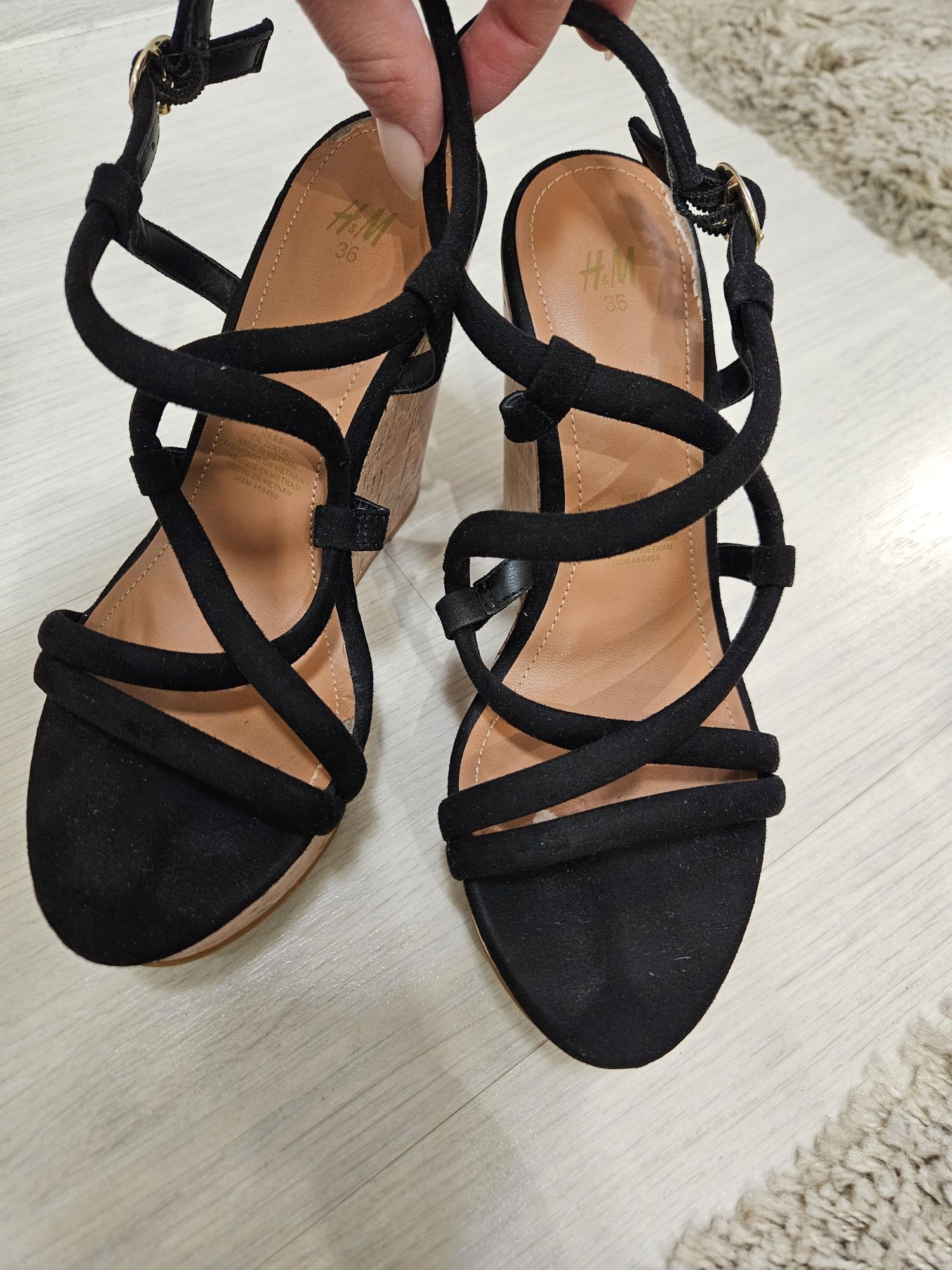Дамски черни сандали с платформа H&M
