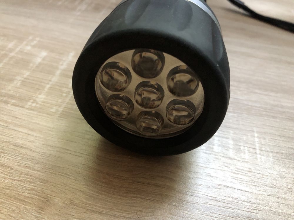 Lanterna Varta led