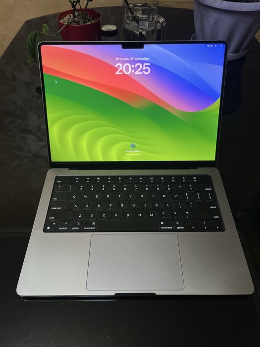 Macbook Pro 14 M1 Pro 32/512