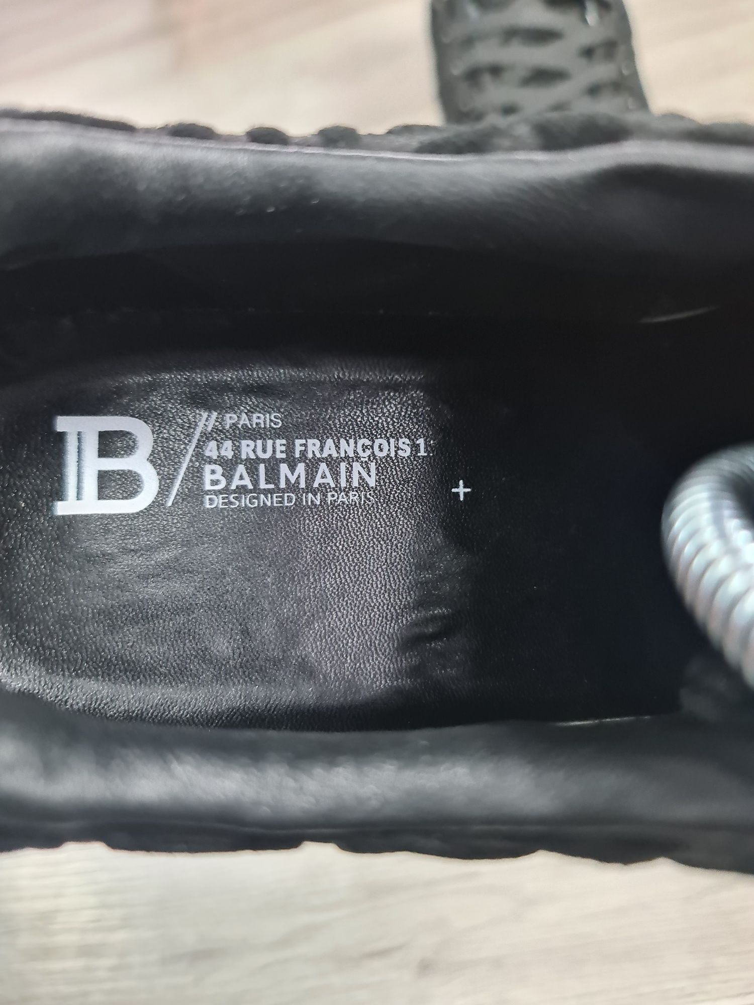 Sneakers-Balmain-Negru -43-Transport-Gratuit-Breloc-LV+Parfum-Cadou