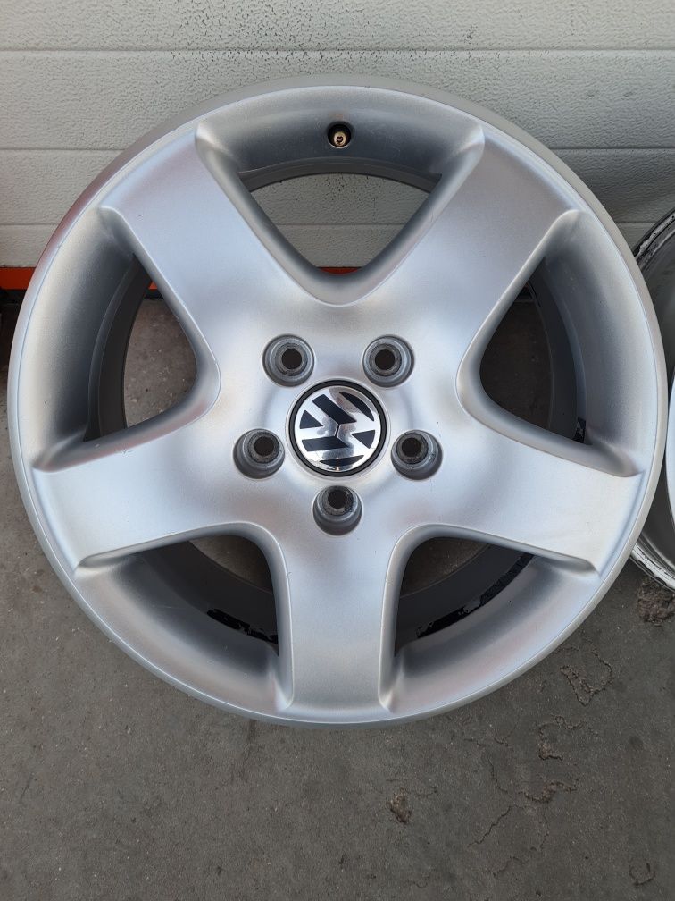Оригинални джанти за ФОЛСВАГЕН VW T5 T6 AMAROK R17 5x120 ET55 7J