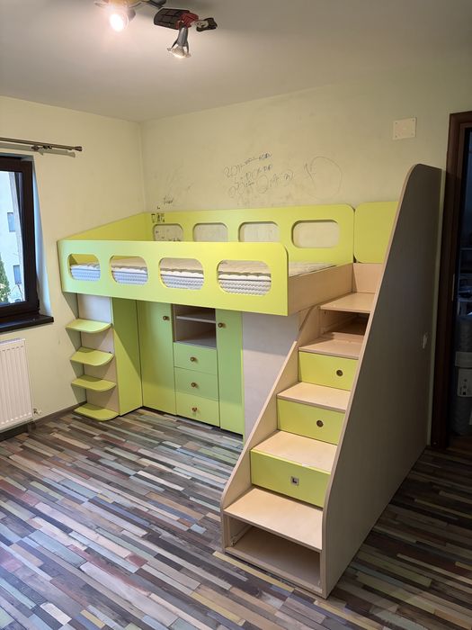 Mobilier camera copil