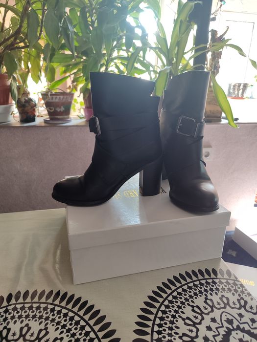 Женские полусапожки