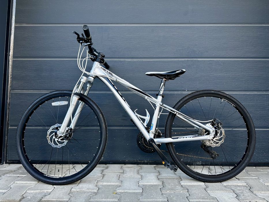 Велосипед Giant Revel 26” 3х7 XS