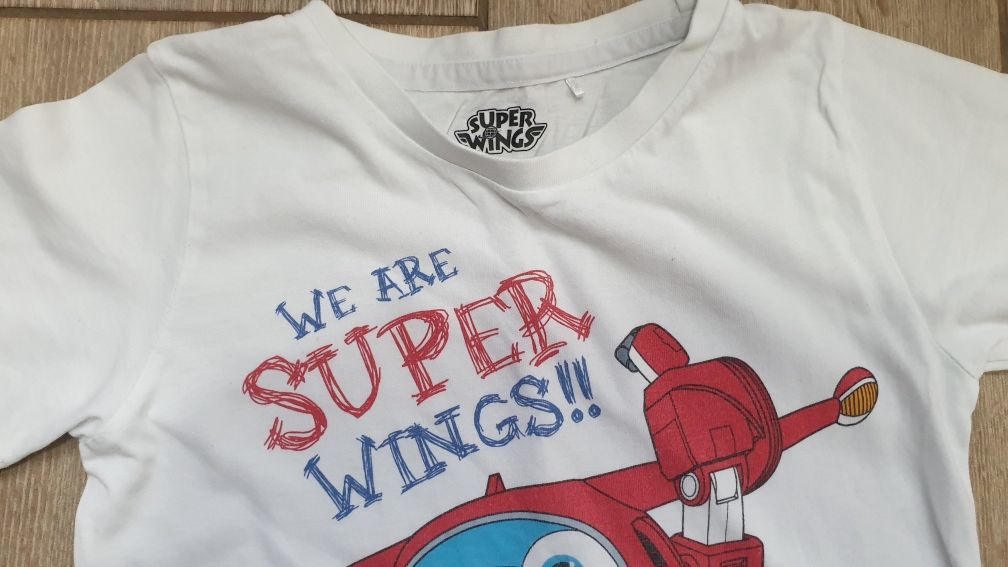 Lot 2 tricouri,Super Wings si Game On,marime 5-6 ani