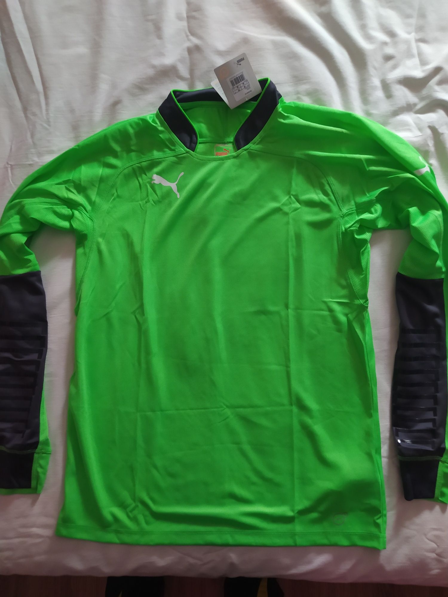 Нова вратарска фланелка Puma, разм.М