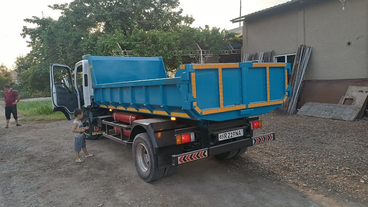 Isuzu 2009-yil .