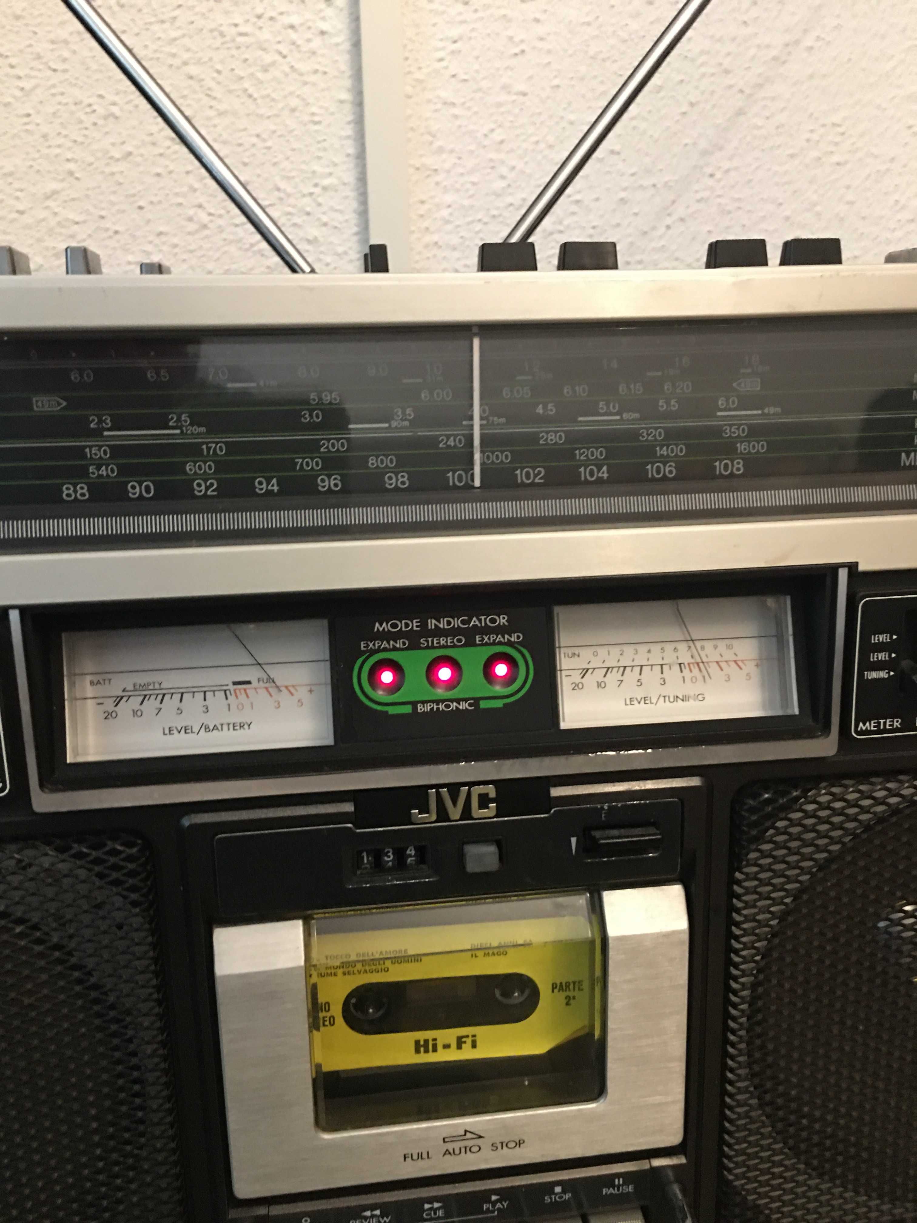 radio casetofon JVC RC 838L