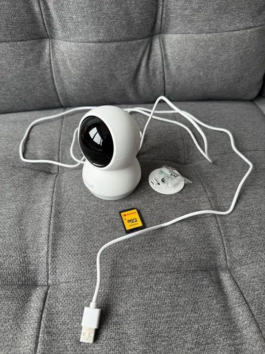 Нова 360° охранителна камера с детекция на движение 2.4G/5G WiFi