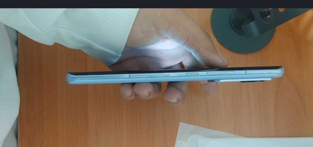 Xiaomi 12 Pro 2 imei oʼtgan 1.5mln