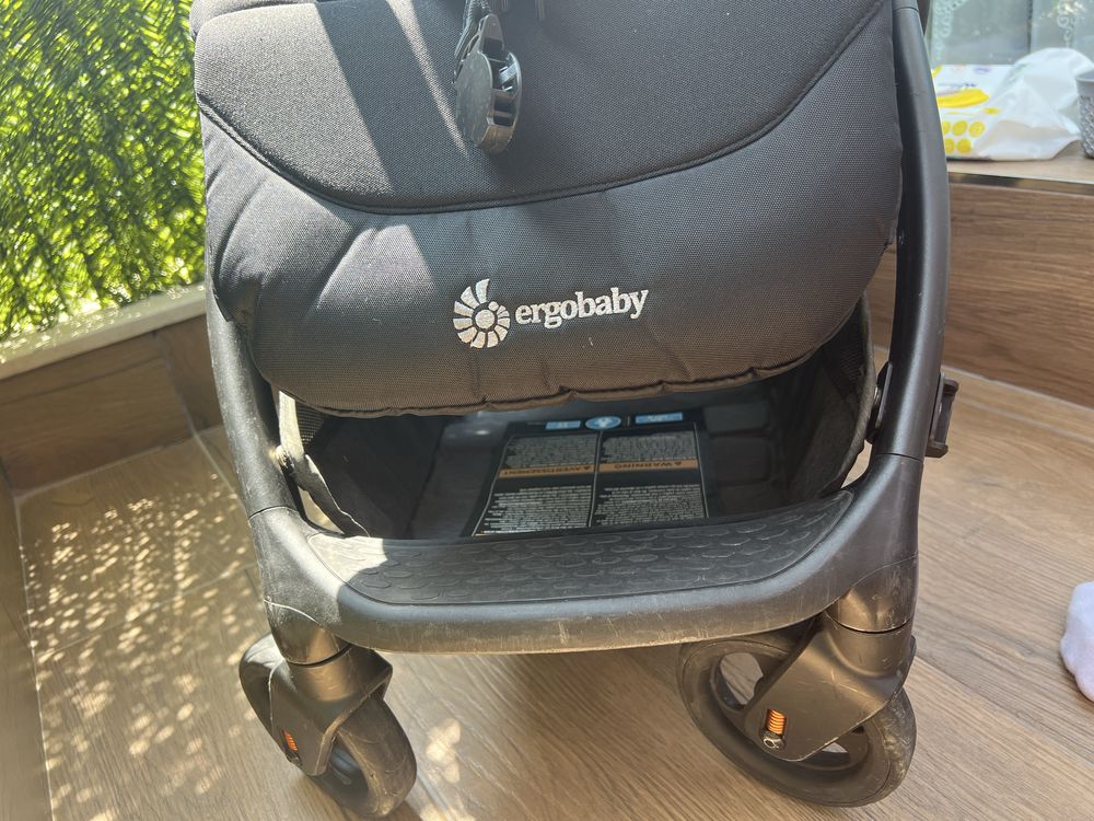 Metro ergobaby количка