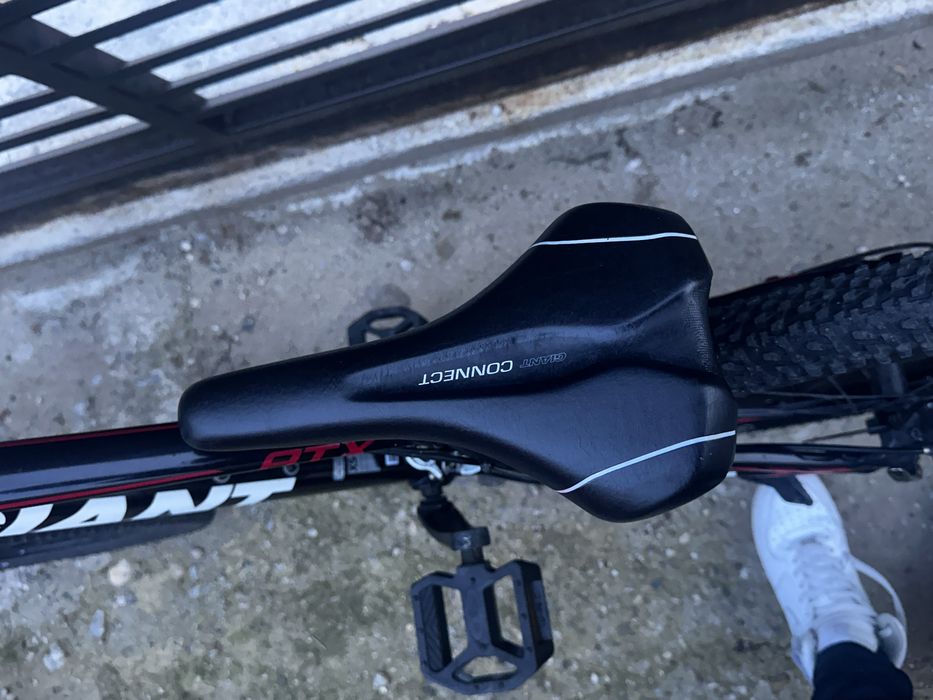 Bicicleta MTB Giant 27.5