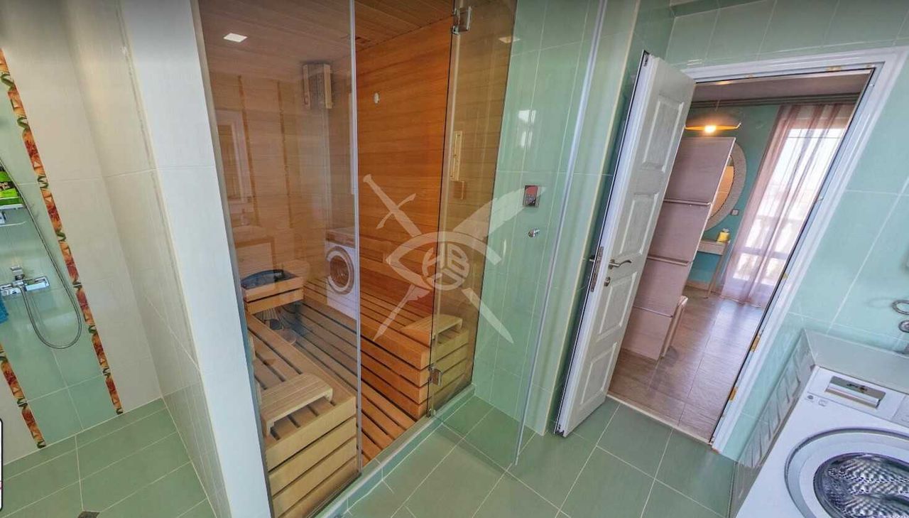 Продава се Четиристаен апартамент в Несебър - 470 кв.м за 820 €/кв.м - Снимка #6