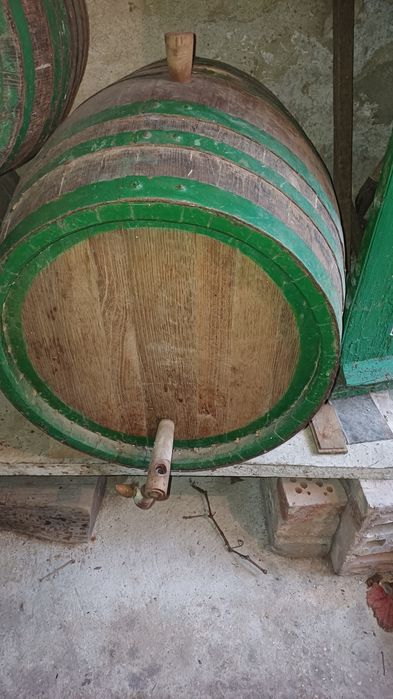 Буре за вино от дъб и акация