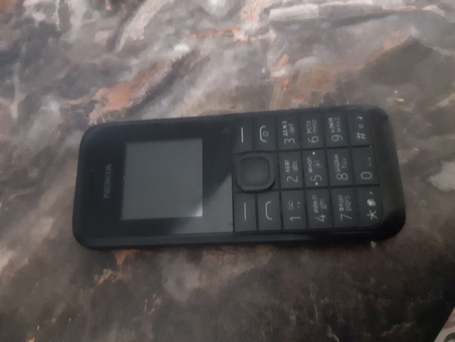Продам кнопочный телефон нокию