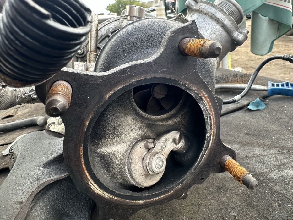 Турбо компресор турбина 2.0tfsi Audi Seat Skoda Vw Ауди 06h145702 L
