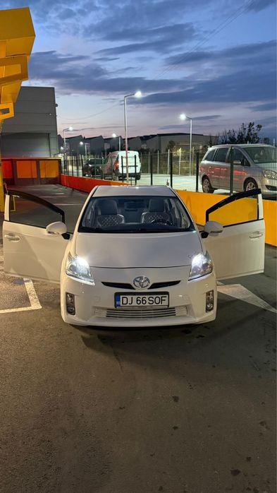 Toyota Prius Hybrid