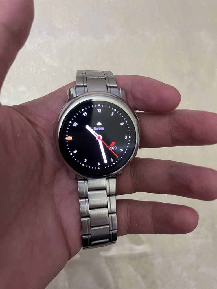 Samsung Galaxy Watch Active 2 | Умные часы в отличном состоянии