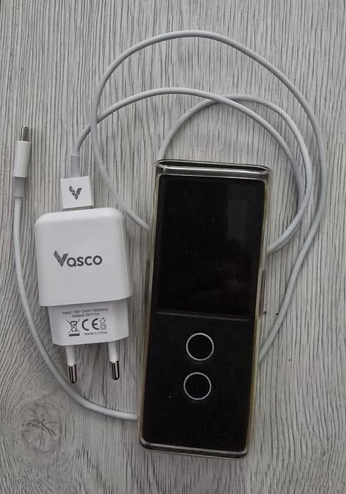 Vasco Translator M3
Translator electronic cu Internet gratuit pe viață