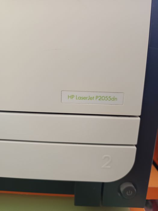 Принтер HP 2055 dn.