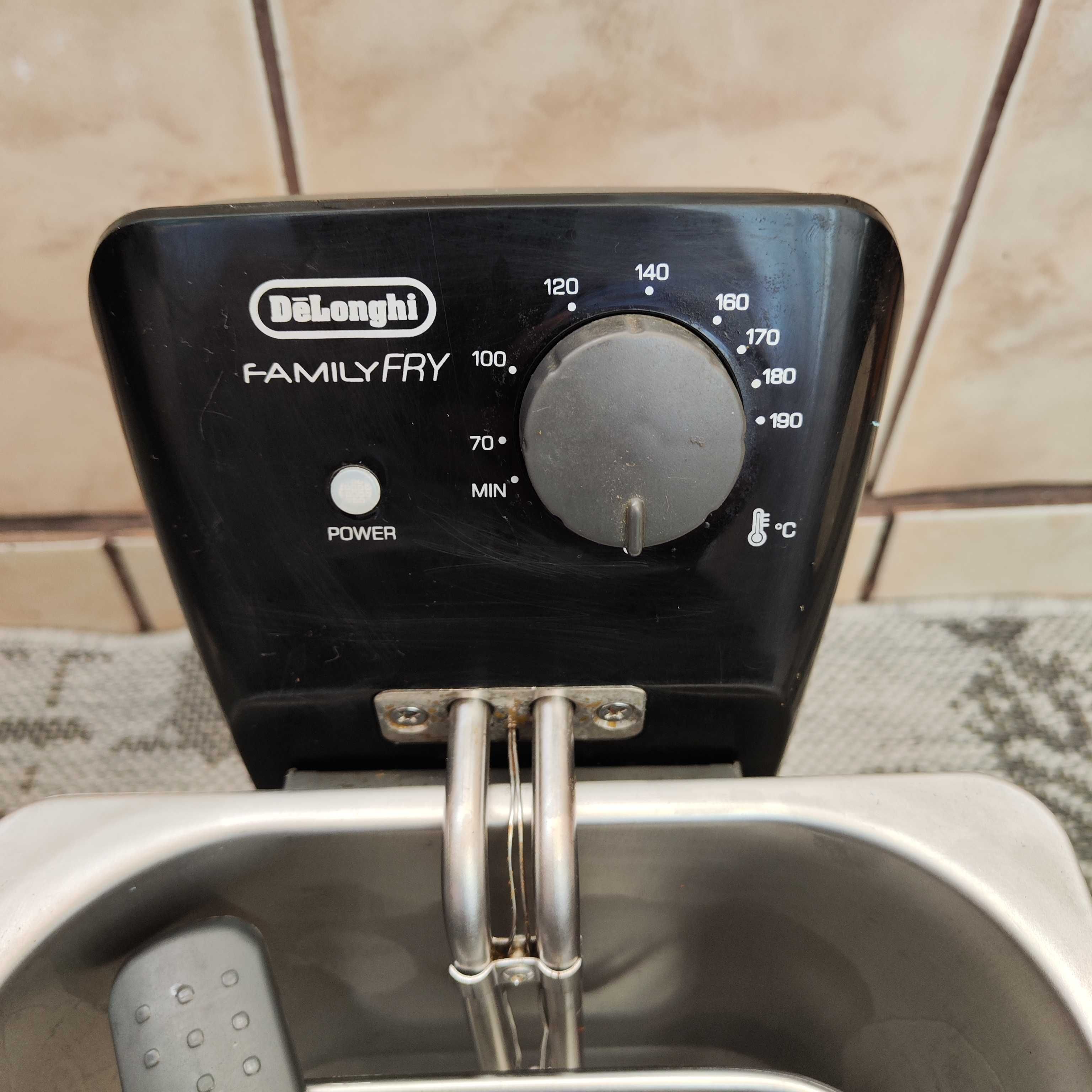 Friteoza DeLonghi