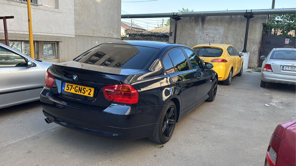 BMW E90 Vand sau schimb