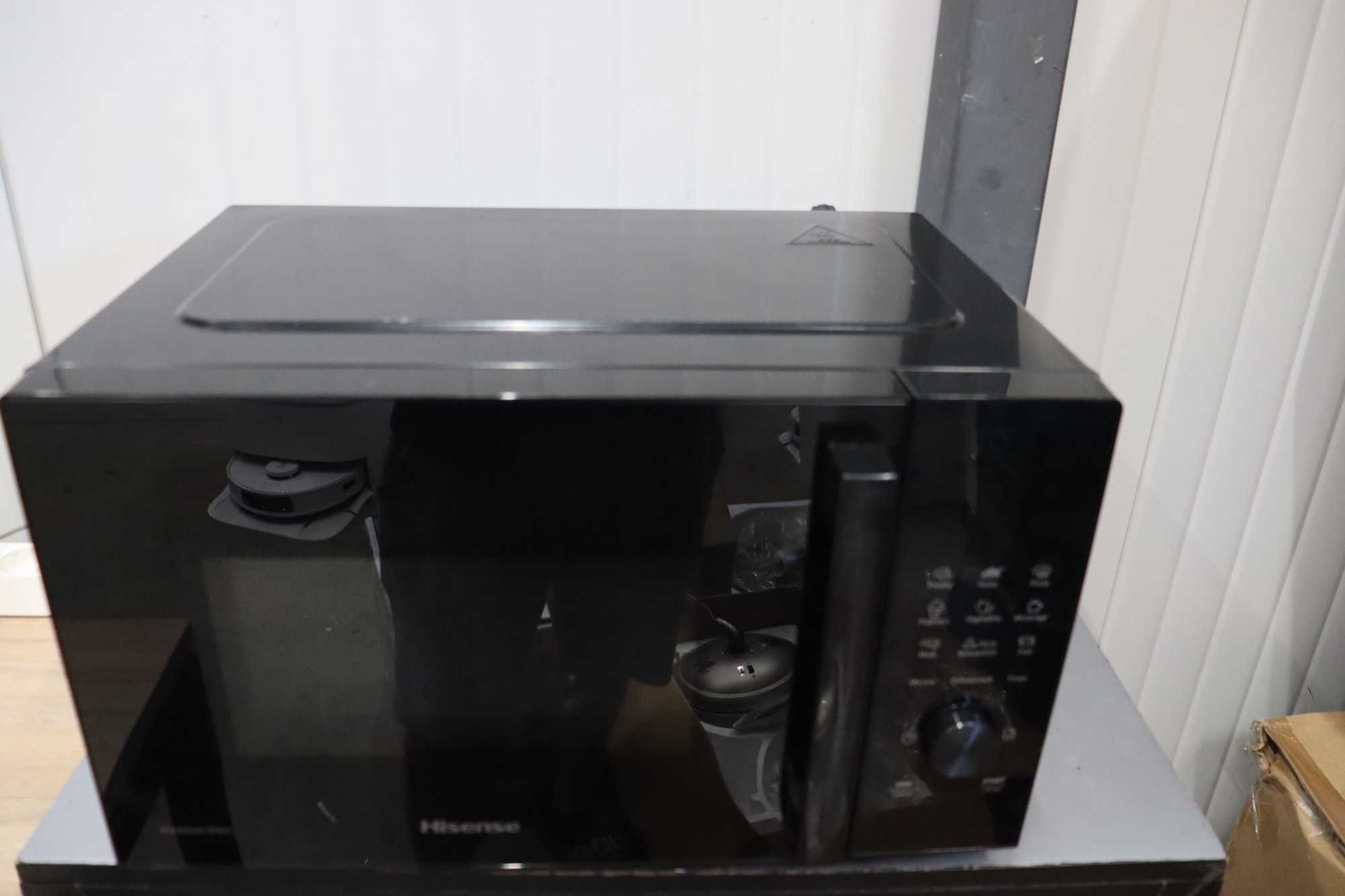 Hisense 23L микровълнова фурна 800W, размразяване, Smart Cook