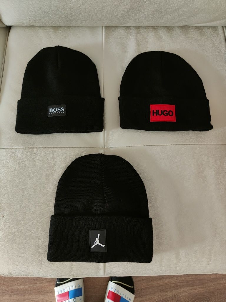 Caciuli diverse culori și modele Fes Nike Fes Adidas Caciula CK Hugo