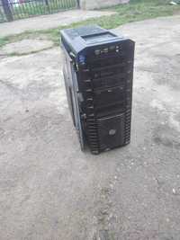 Vand pc perfect funcțional.