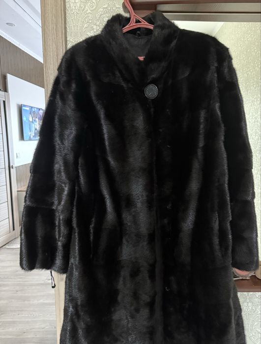 Продам норковую шубу