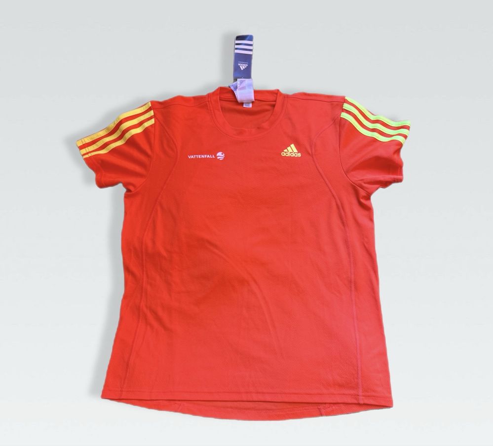 Тениска -Adidas.