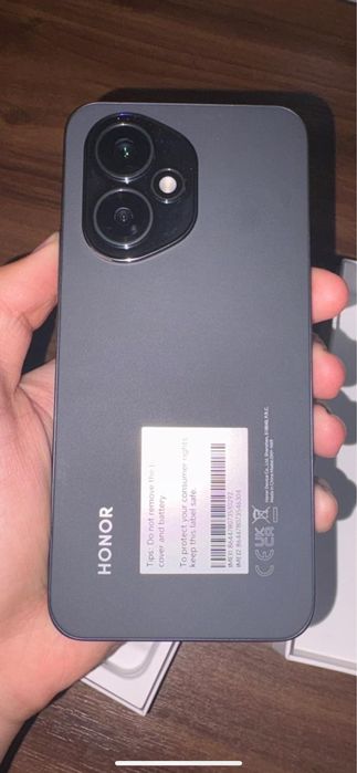 Telefon honor 400 de vanzare nou nout doar deschisa cutia in garantie