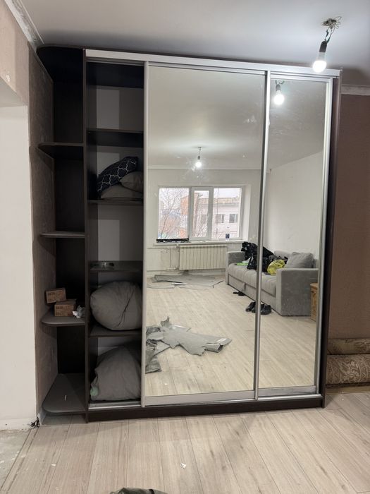 Продам шкаф купе