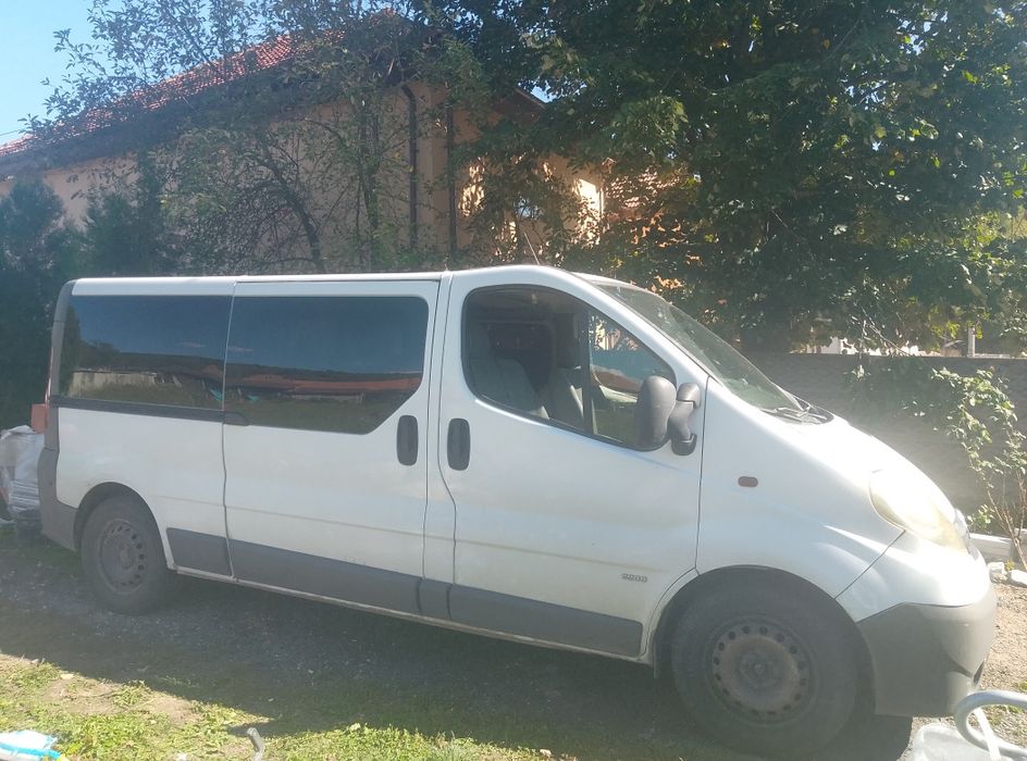 Vând Opel Vivaro