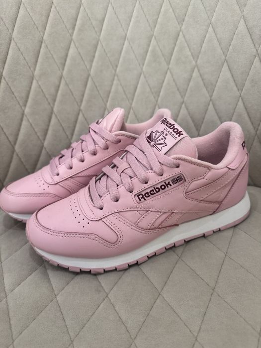 Кроссовки оригинал Reebok 36,5 размер