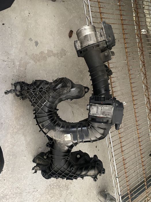 Galerie admisie + clapeti Audi A6 3.0 TDI cod motor CRT