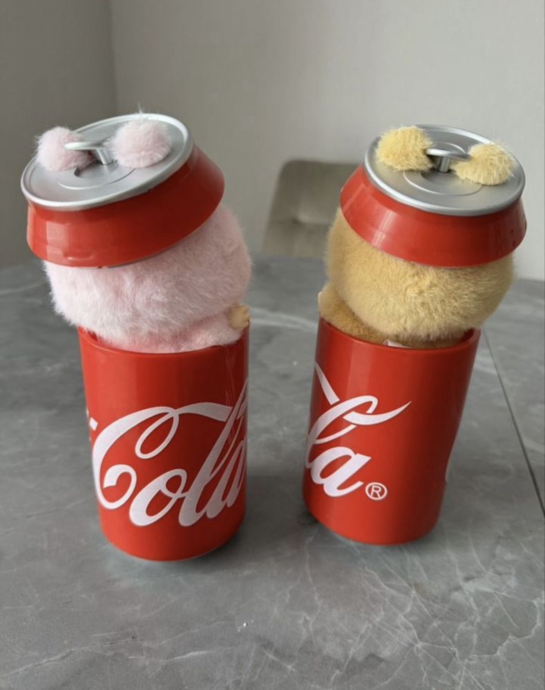 Labubu в банке Coca Cola