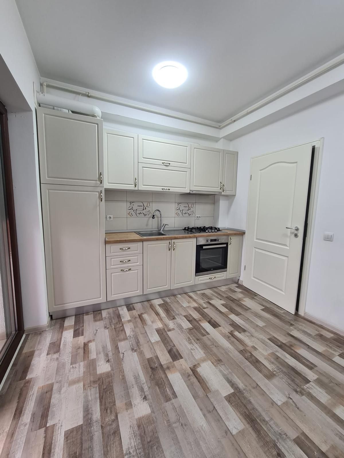 Apartament 3 camere Sânpetru Residence cu loc de parcare