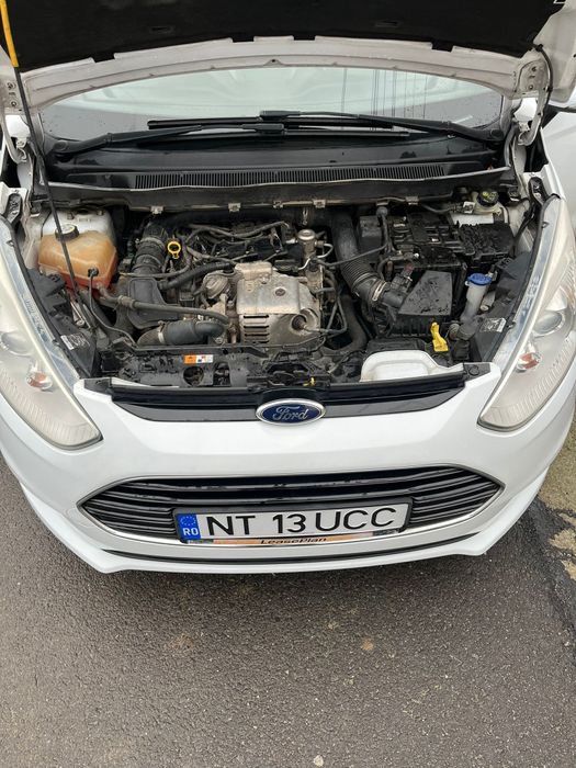 Se vinde Ford B-Max