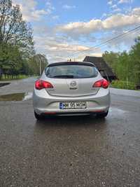 Opel Astra J 1.7 , 110cp